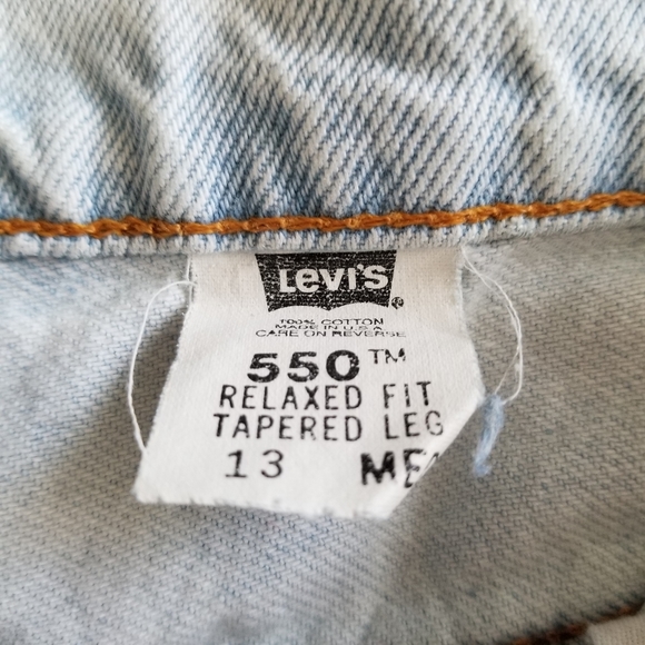 Vintage 1994 LEVI'S 550 High Waist Distressed Cutoff Shorts Size 29 - Picture 3 of 13